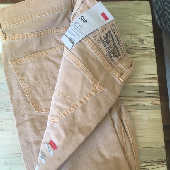 NWT Mens Levis 508 Jeans Peach/Faded Orange Size 30 x 30 - Picture 1 of 4